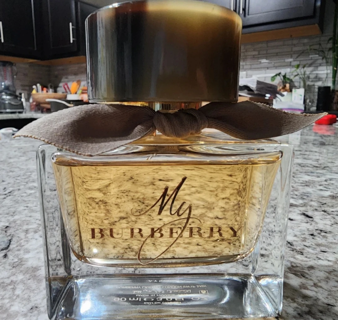 Burberry My Burberry Eau de Parfum for Women 3.0 FL.OZ.