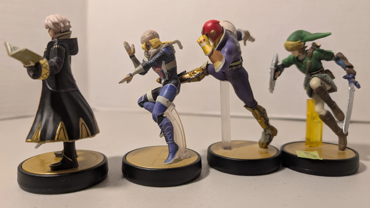 Nintendo Amiibo Figures - Robin, Sheik, Captain Falcon, Link - photo 2