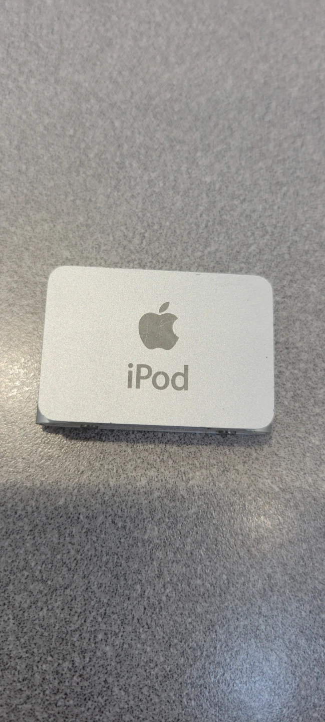 Apple iPod Shuffle 2nd Gen MP3 Player with Lightning Adapter - photo 2