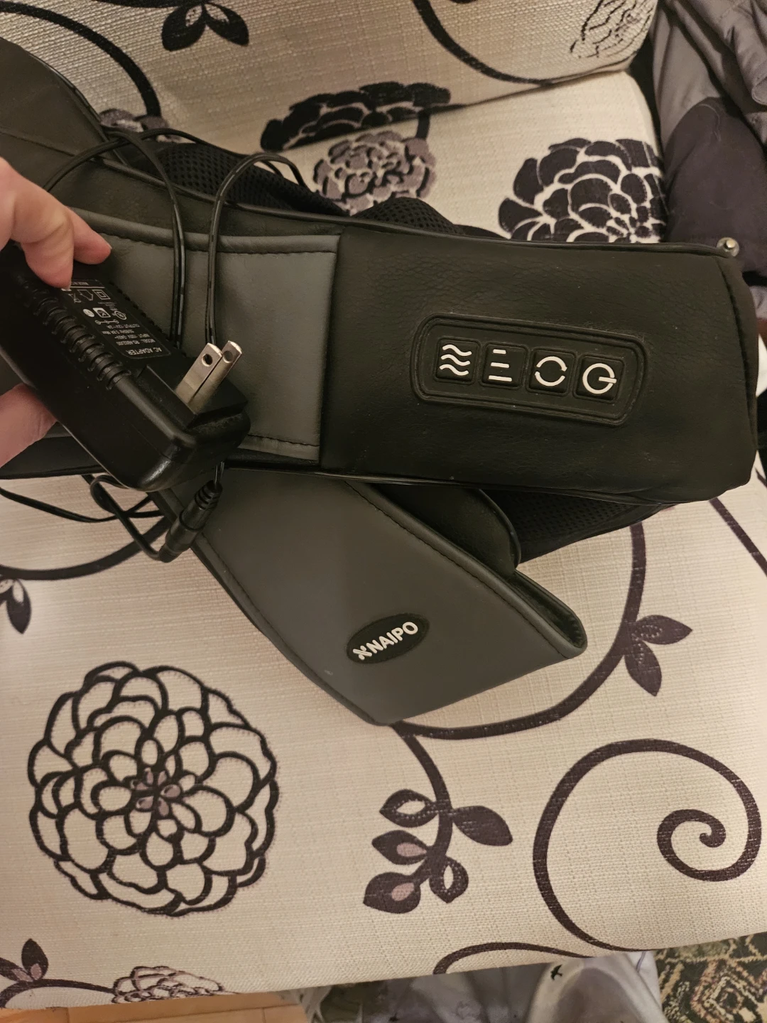 Naipo Shiatsu Neck & Back Massager - photo 2