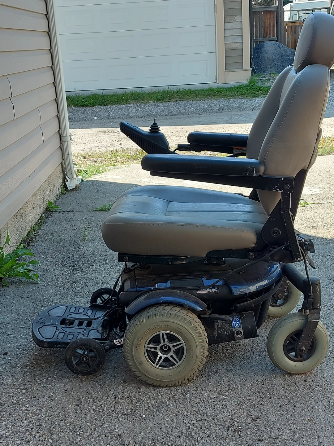 Pride Mobility Jazzy Power Wheelchair - photo 4