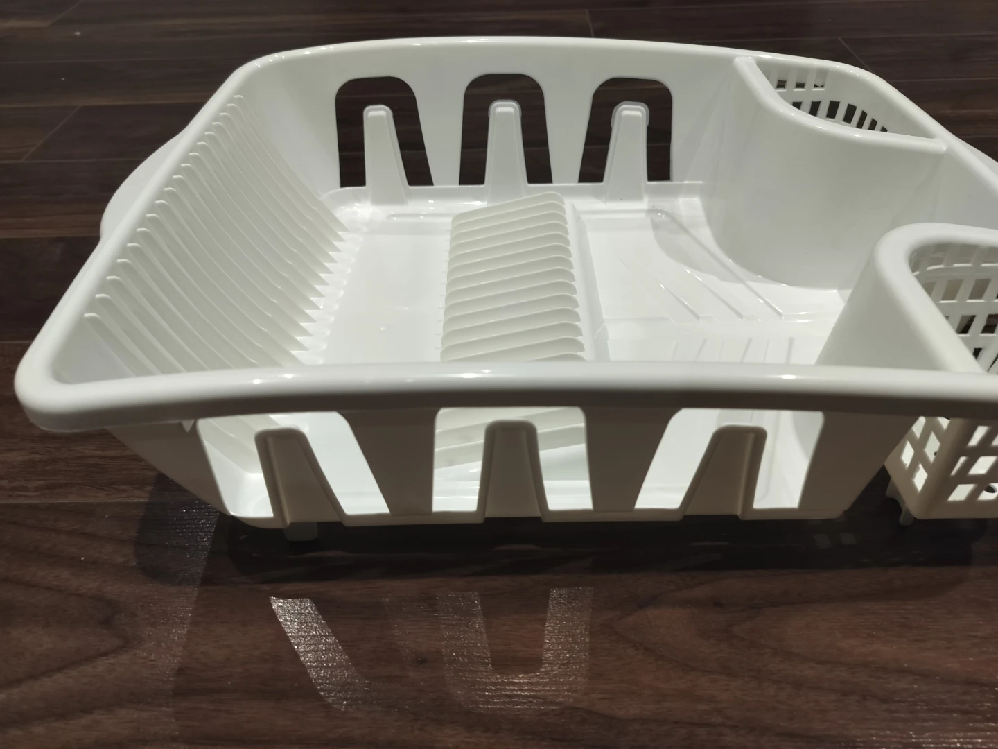 Brand New White Plastic Dish Drying Rack – Never Used! - photo 2
