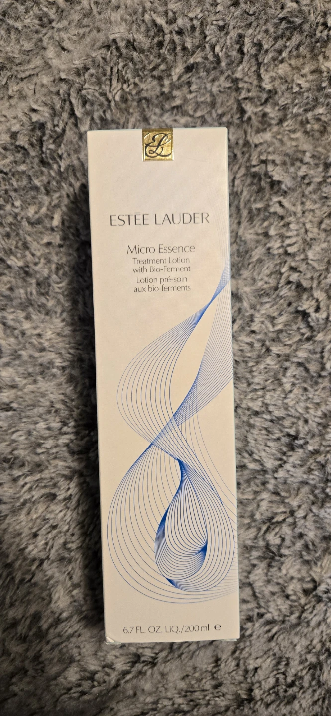 Estee Lauder Micro Essence Treatment Lotion - 200ml