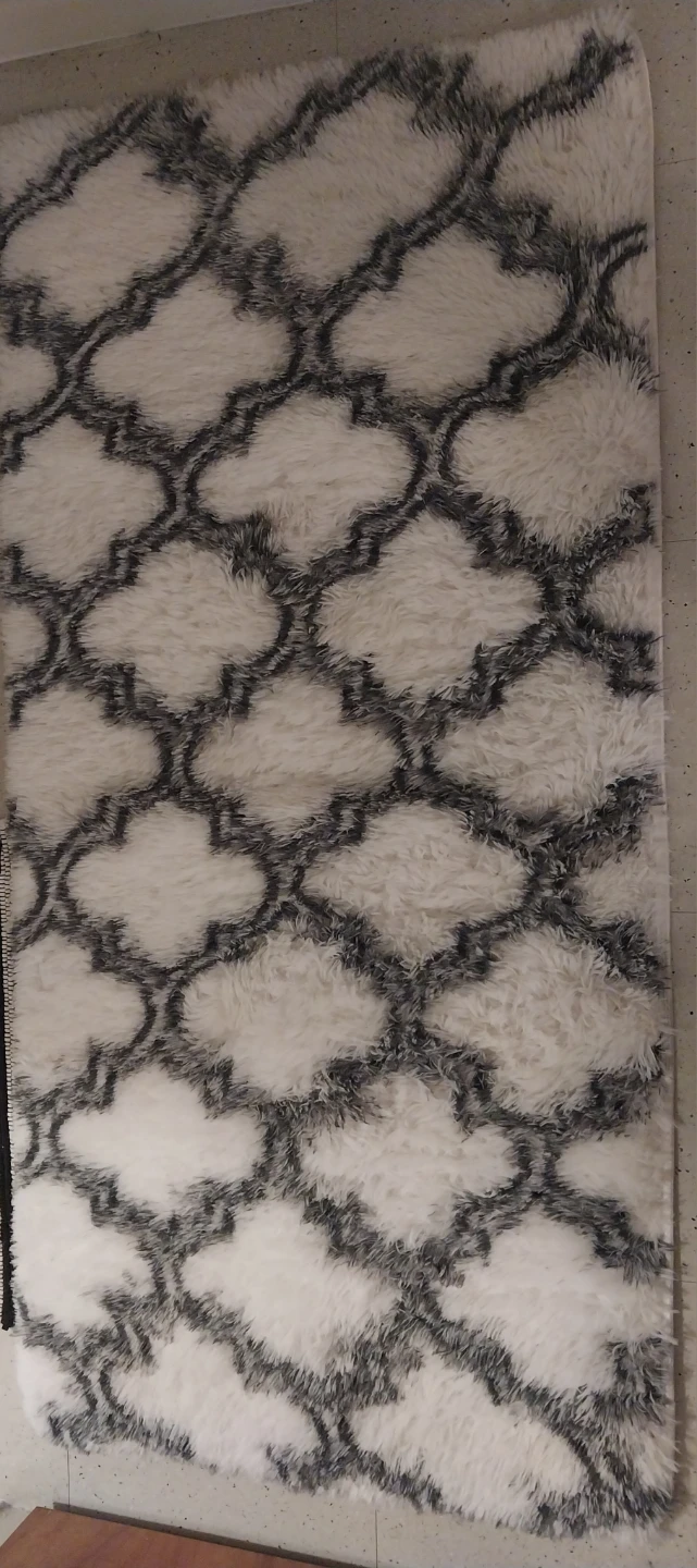 White & black Patterned Area Rug