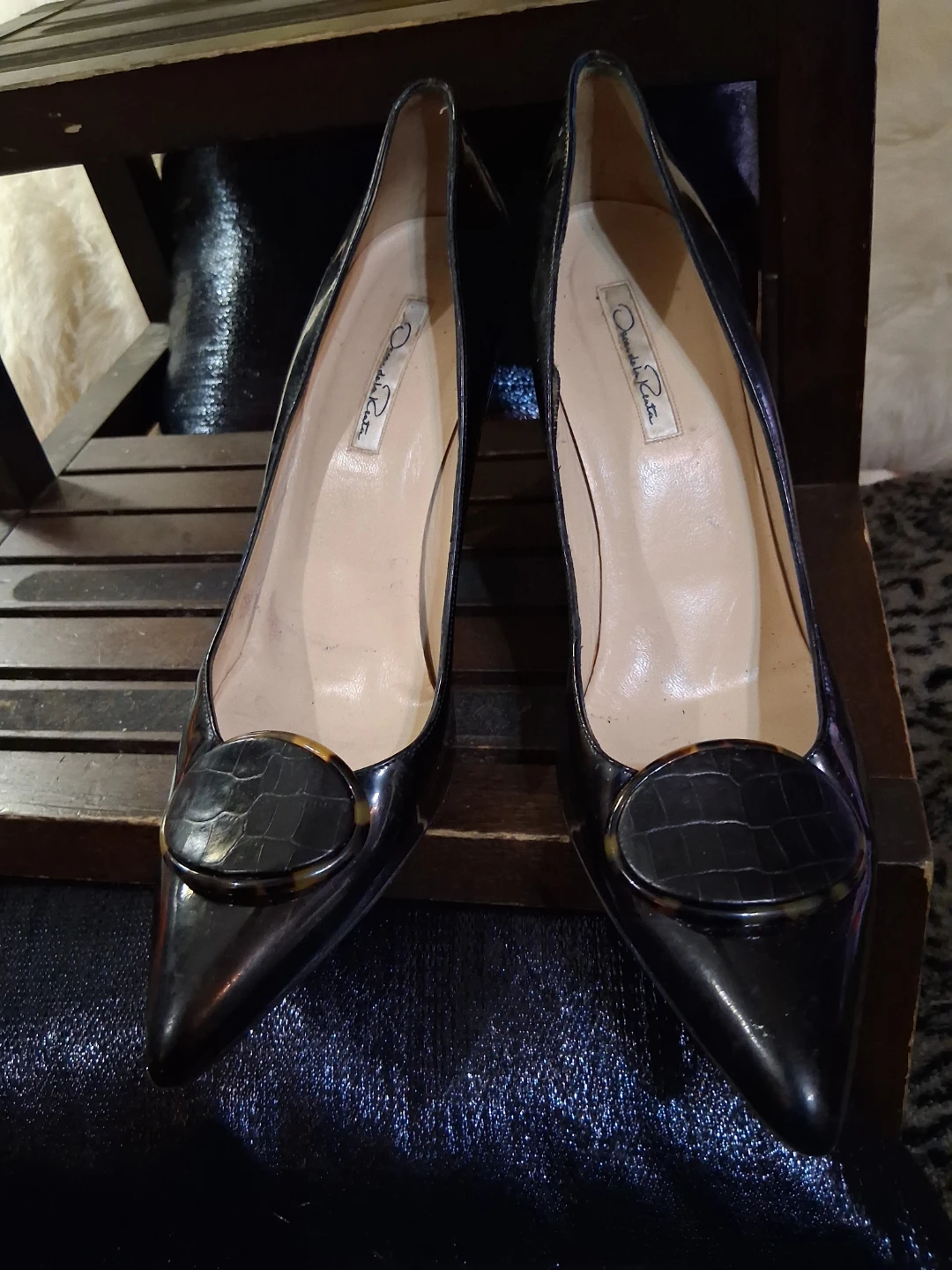 Oscar de la Renta Black Patent Leather Heels - Size 11 - photo 2
