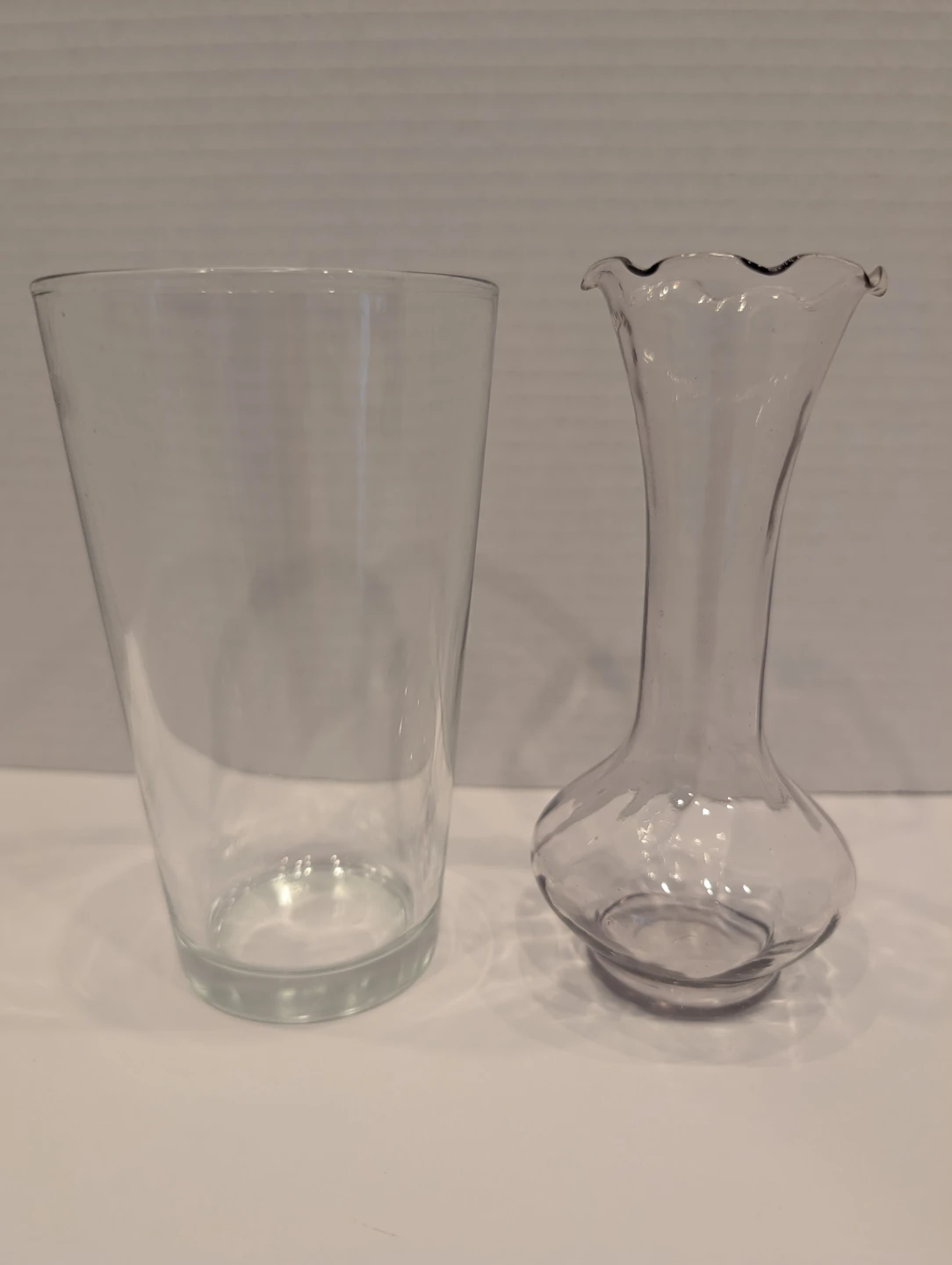 Vintage Light Lavender/Amethyst Solarized Glass Bud Vase - photo 3