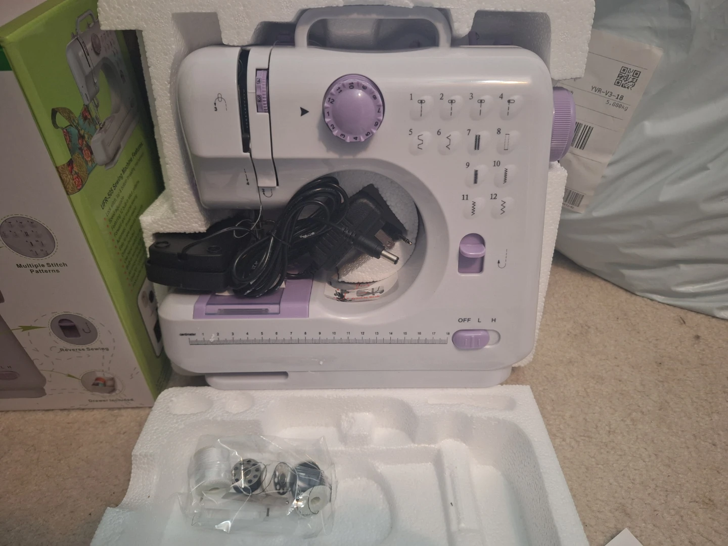 Mini Multifunctional Household Sewing Machine UFR-505