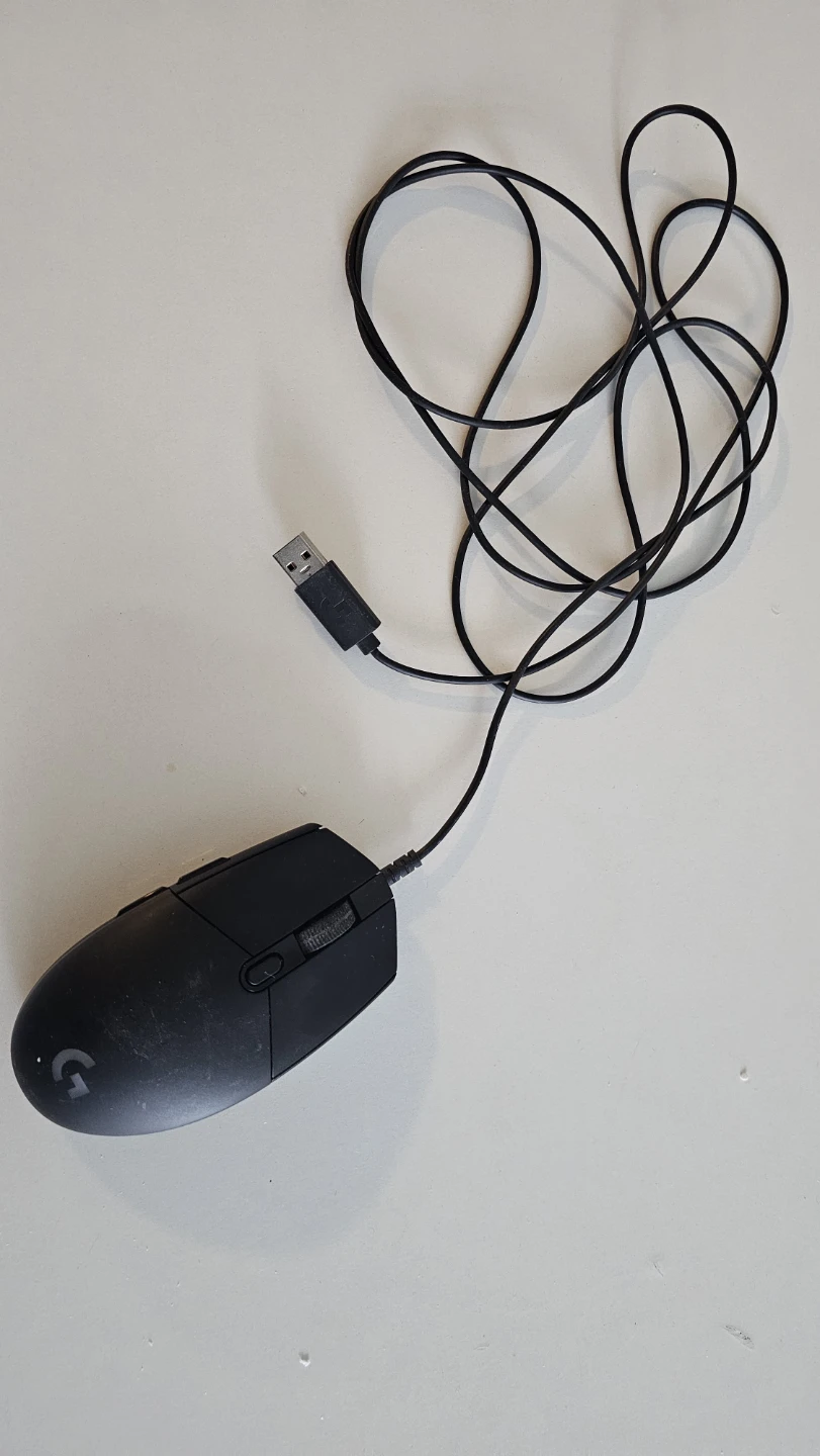 Logitech G203 Wired Gaming Mouse - Black