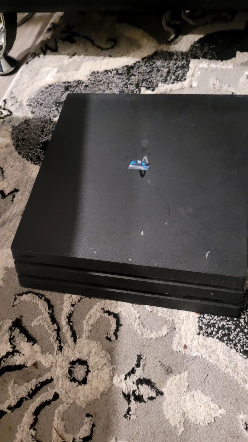 PlayStation 4 Pro Console & Controller