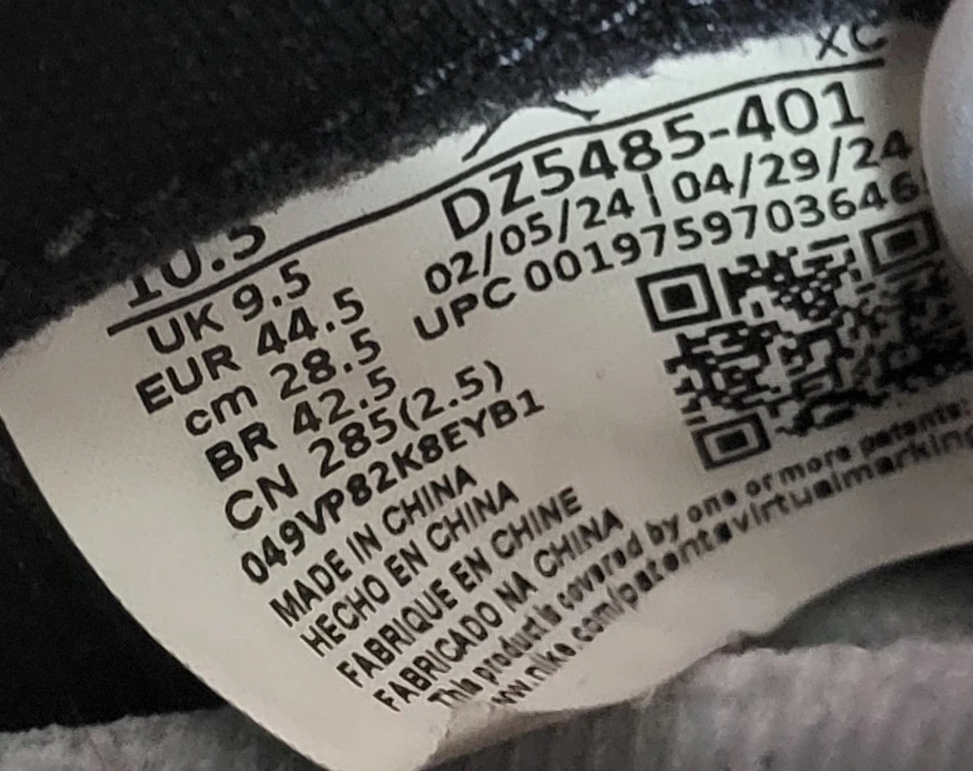 Nike Air Jordan 1 High OG Midnight Navy Size 10.5 - photo 3
