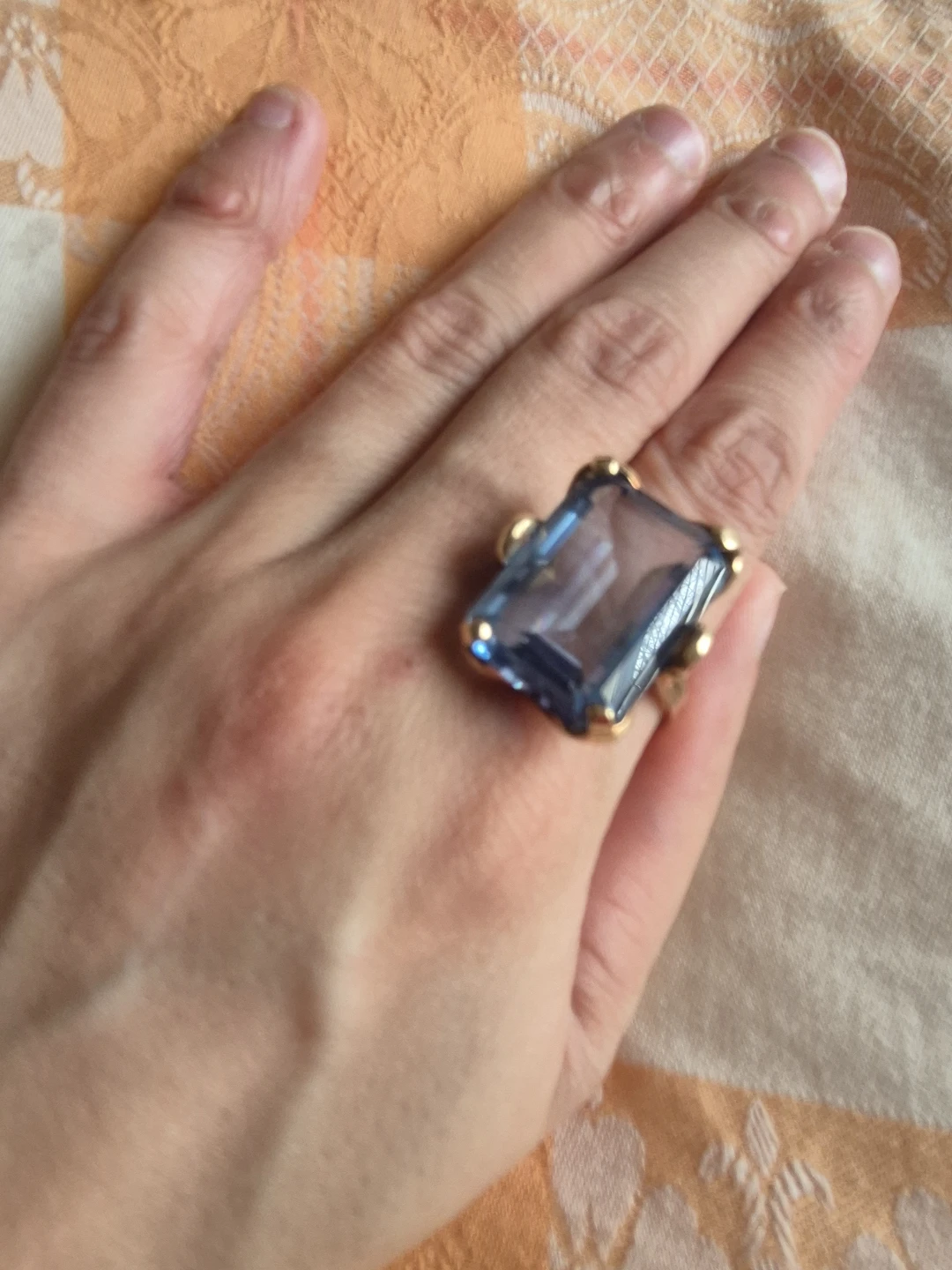 Vintage 10K Gold Blue Topaz Ring - photo 3