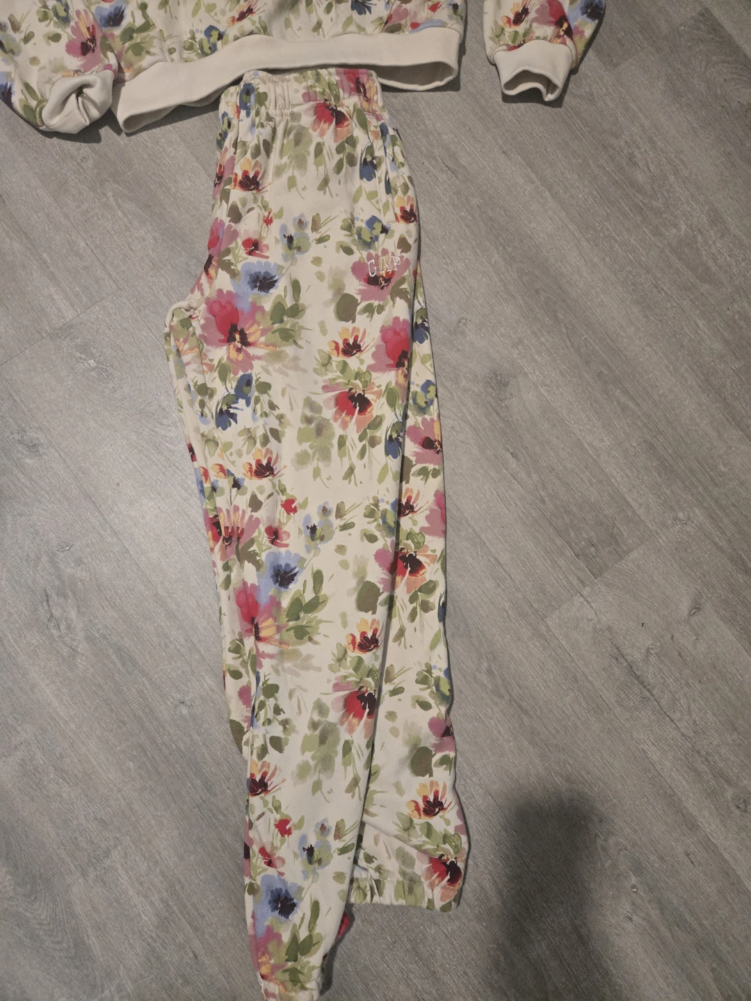 NEW! GAP Floral Print GIRLS Jogger Set - Size XXL (14-16) - photo 3