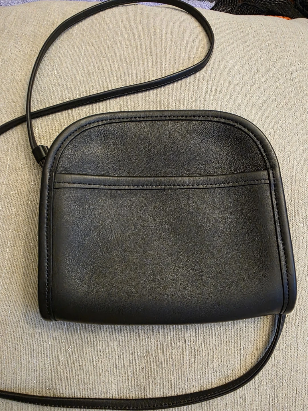Coach Black Leather Crossbody Bag H7C-9017 vintage.