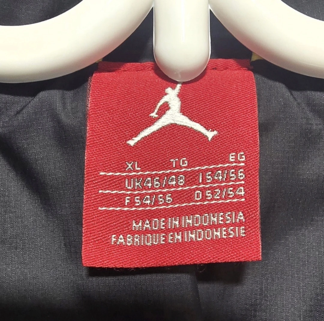 Air Jordan winter jacket XL - photo 2