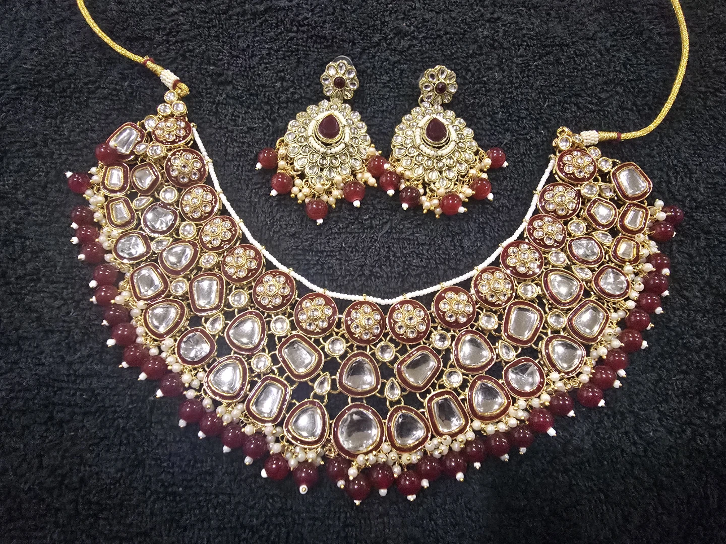 Indian Necklace Set with Earrings and Tikka - photo 3