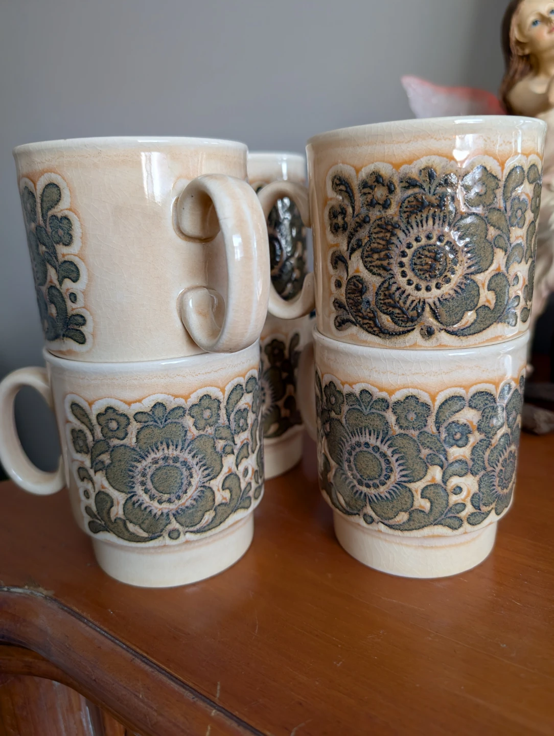 Set of 6 Vintage Mid Winter Pottery Mugs - Made in England - photo 2