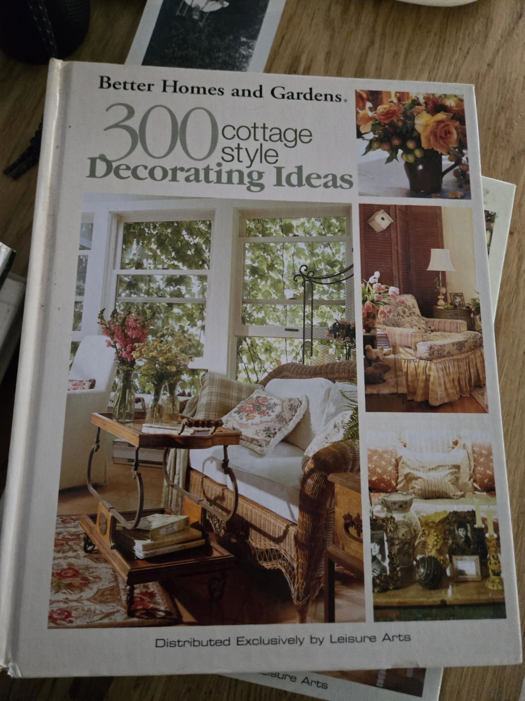 Pottery Barn Living Rooms Book - photo 4