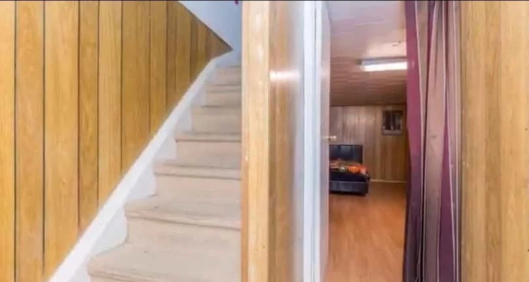1studio basement for rent - photo 3