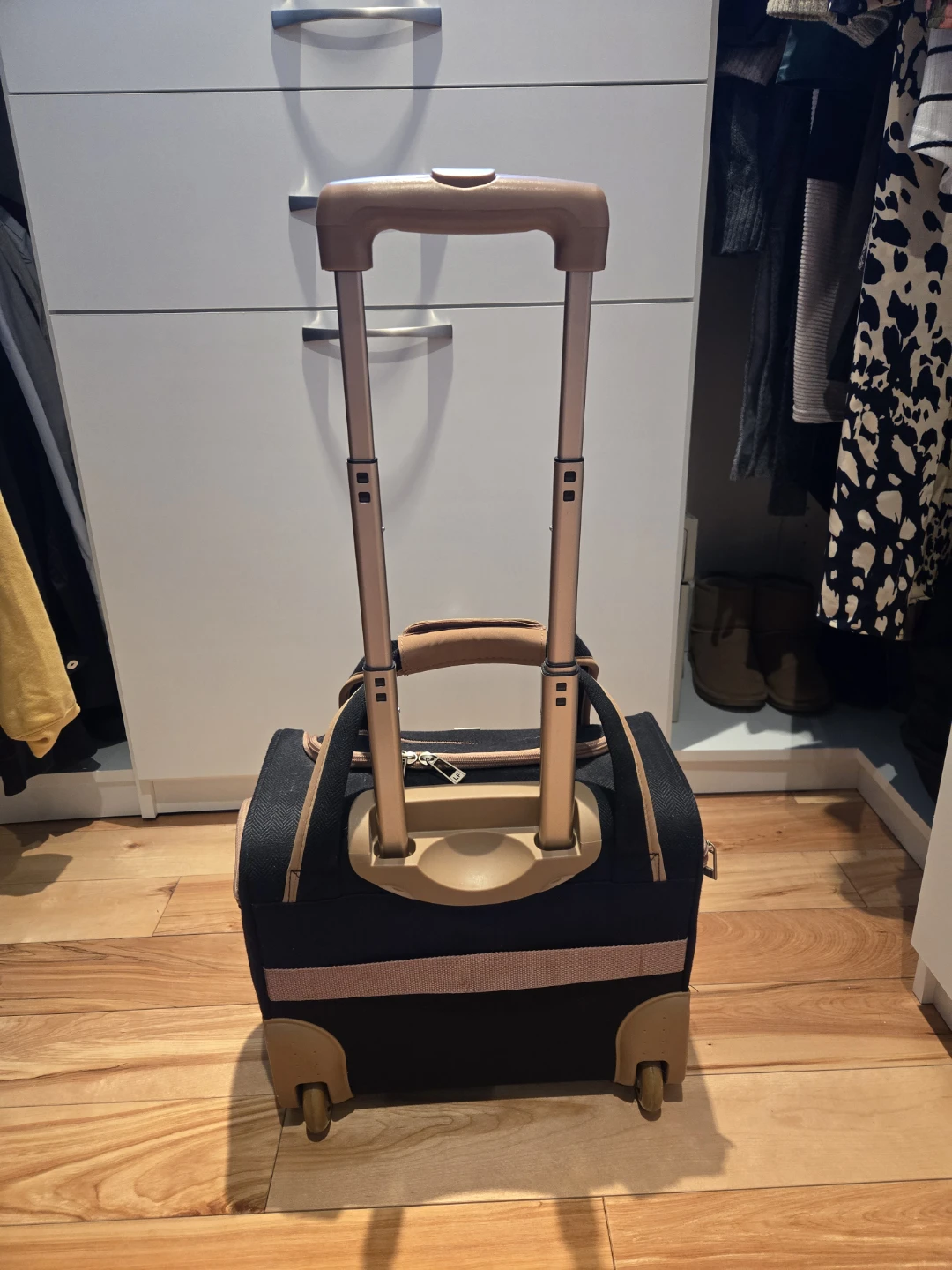 London Fog Rolling Carry-On Bag - photo 4