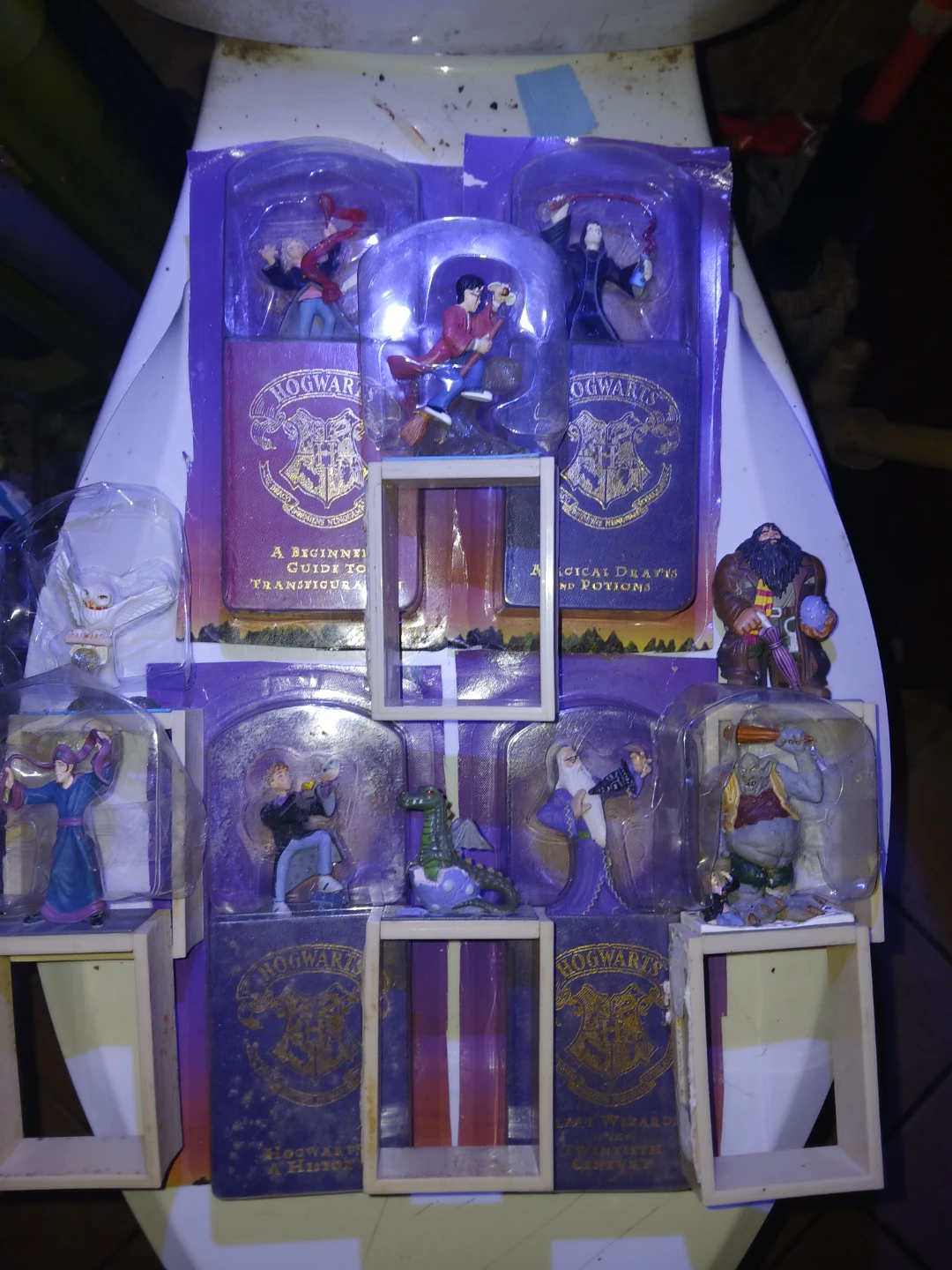 2000 diecast metal Harry Potter collection and a pair of lamps