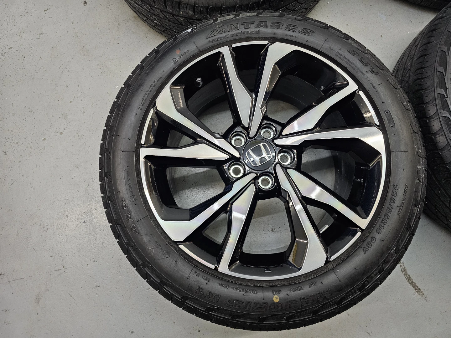HONDA HRV RIMS AND ALL SEASON TIRES 225/55 R18
