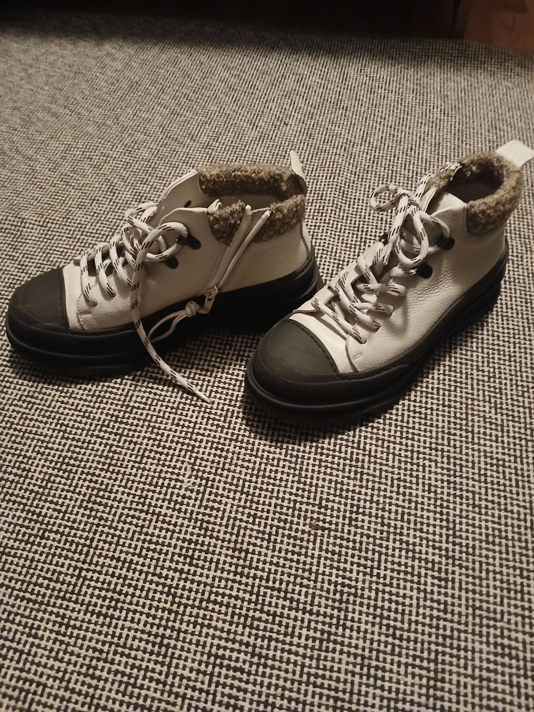 Henry Beguelin Leather Ankle Boots - Size 38 - photo 4