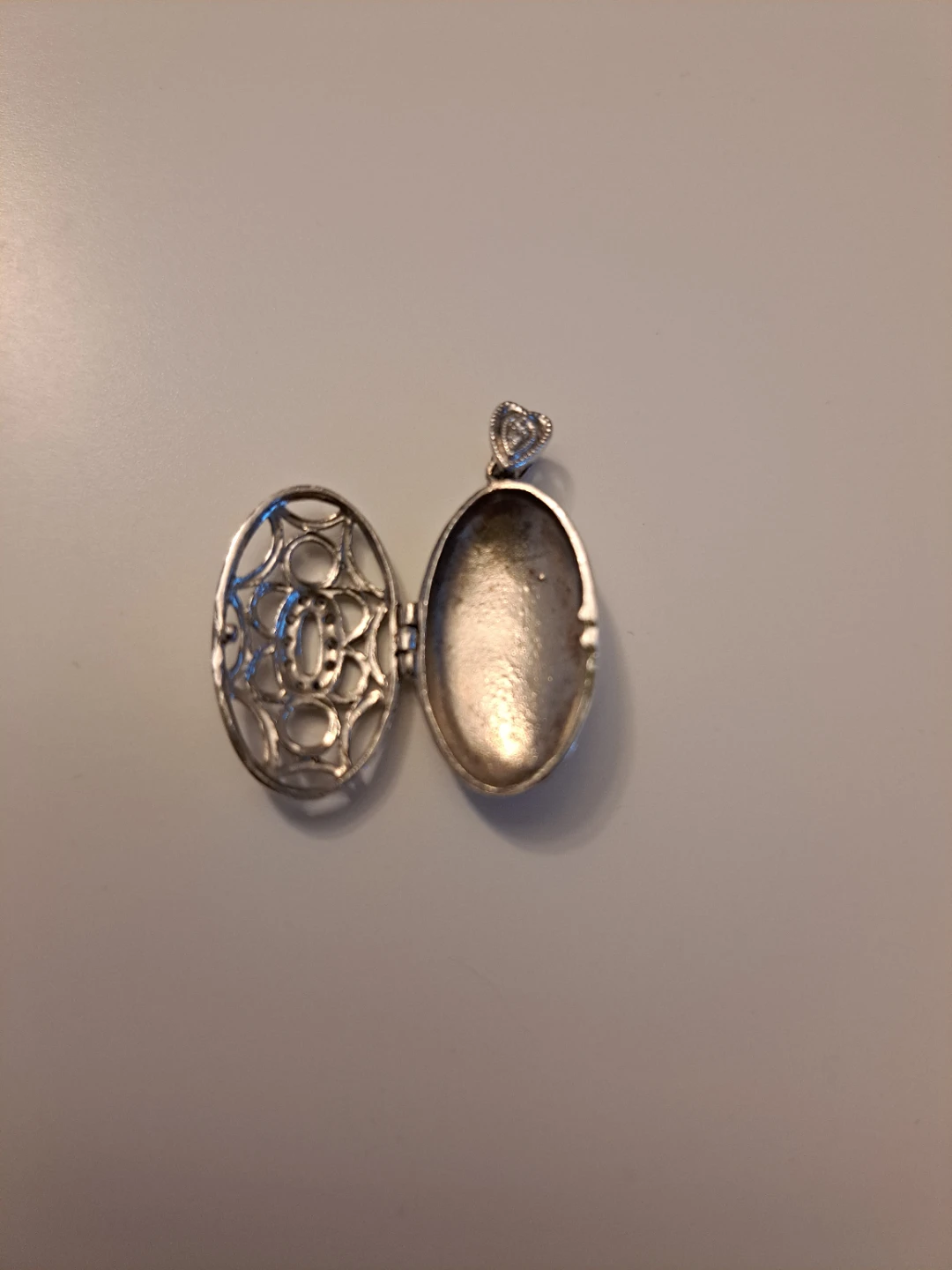 925 Silver Pillbox Pendant - photo 3