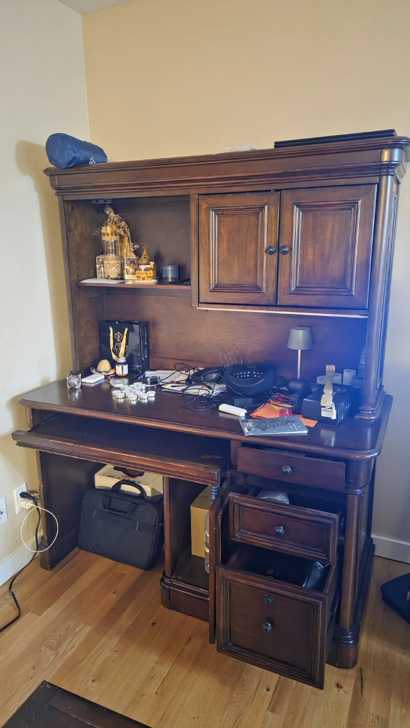 Wooden computer Desk