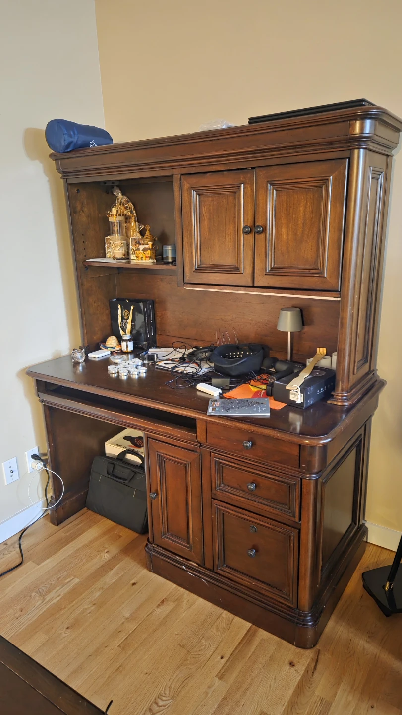 Wooden computer Desk - photo 2