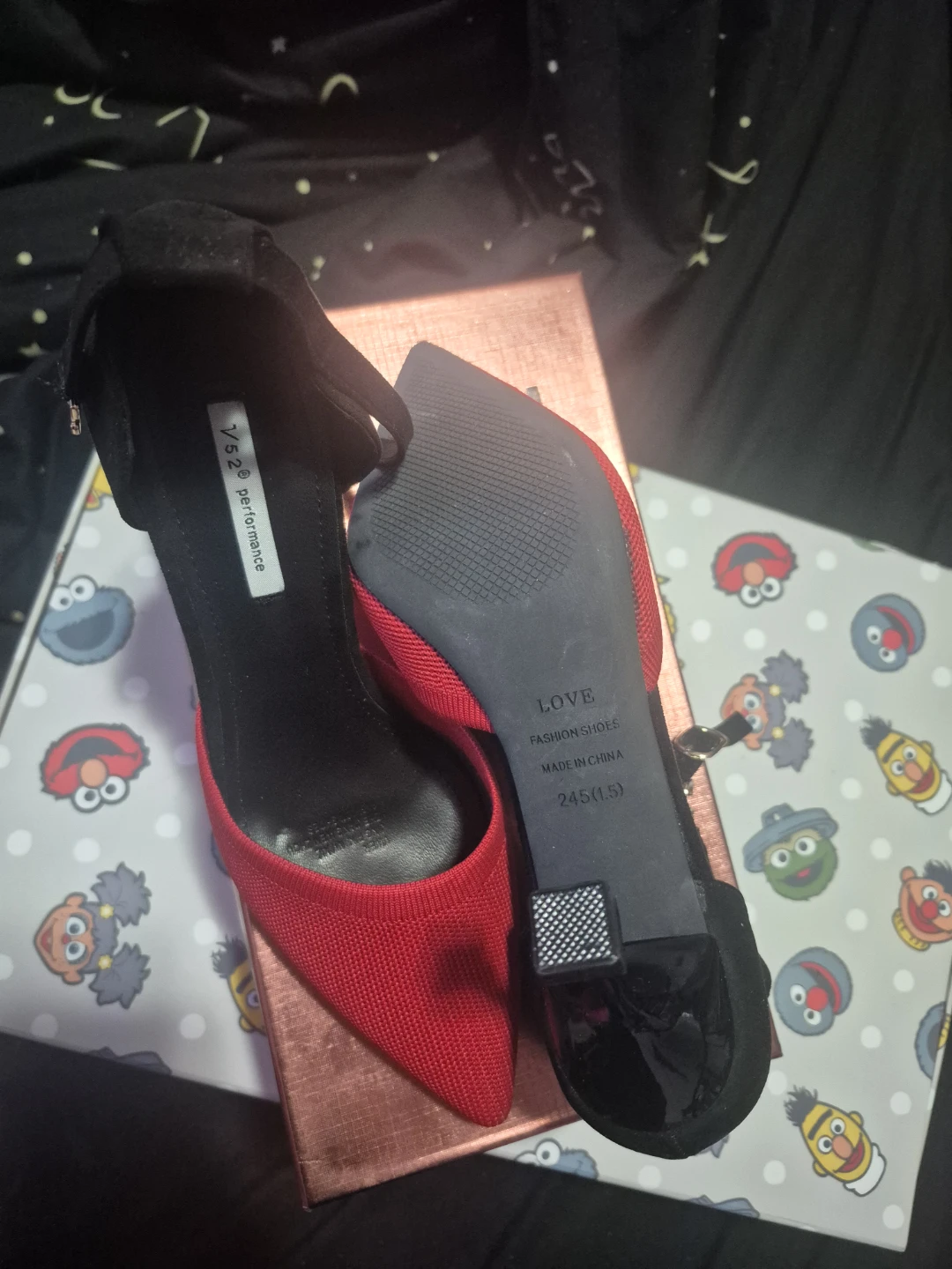 Red and Black Knit Pointed Toe Heels - photo 2