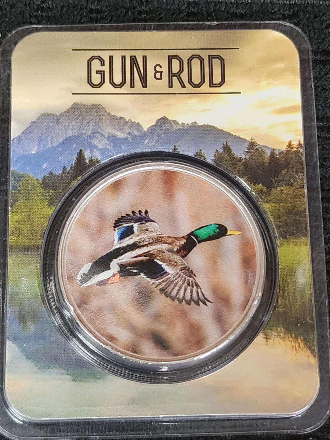 Gun & Rod .999 Fine Silver Coin