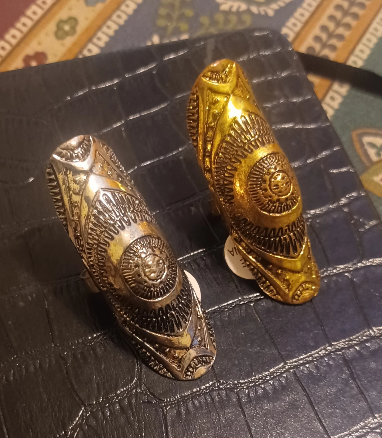 Assorted Costume Jewelry Lot - photo 4