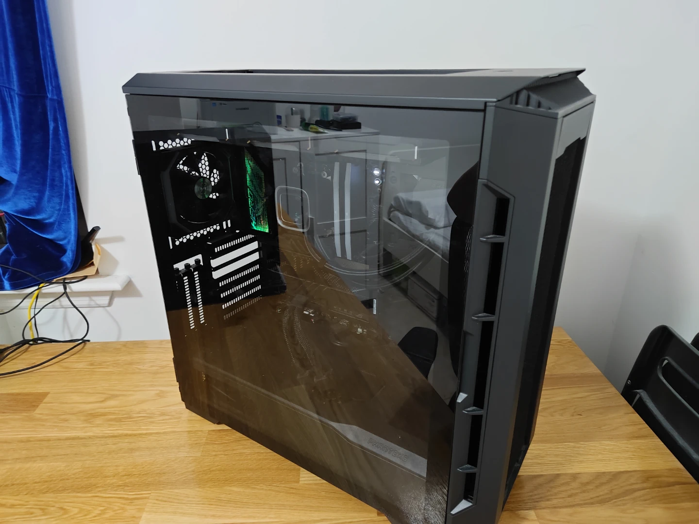 Gaming PC Computer with Ryzen 9 7950x and 32GB DDR5 6000MHZ CL30 - photo 2