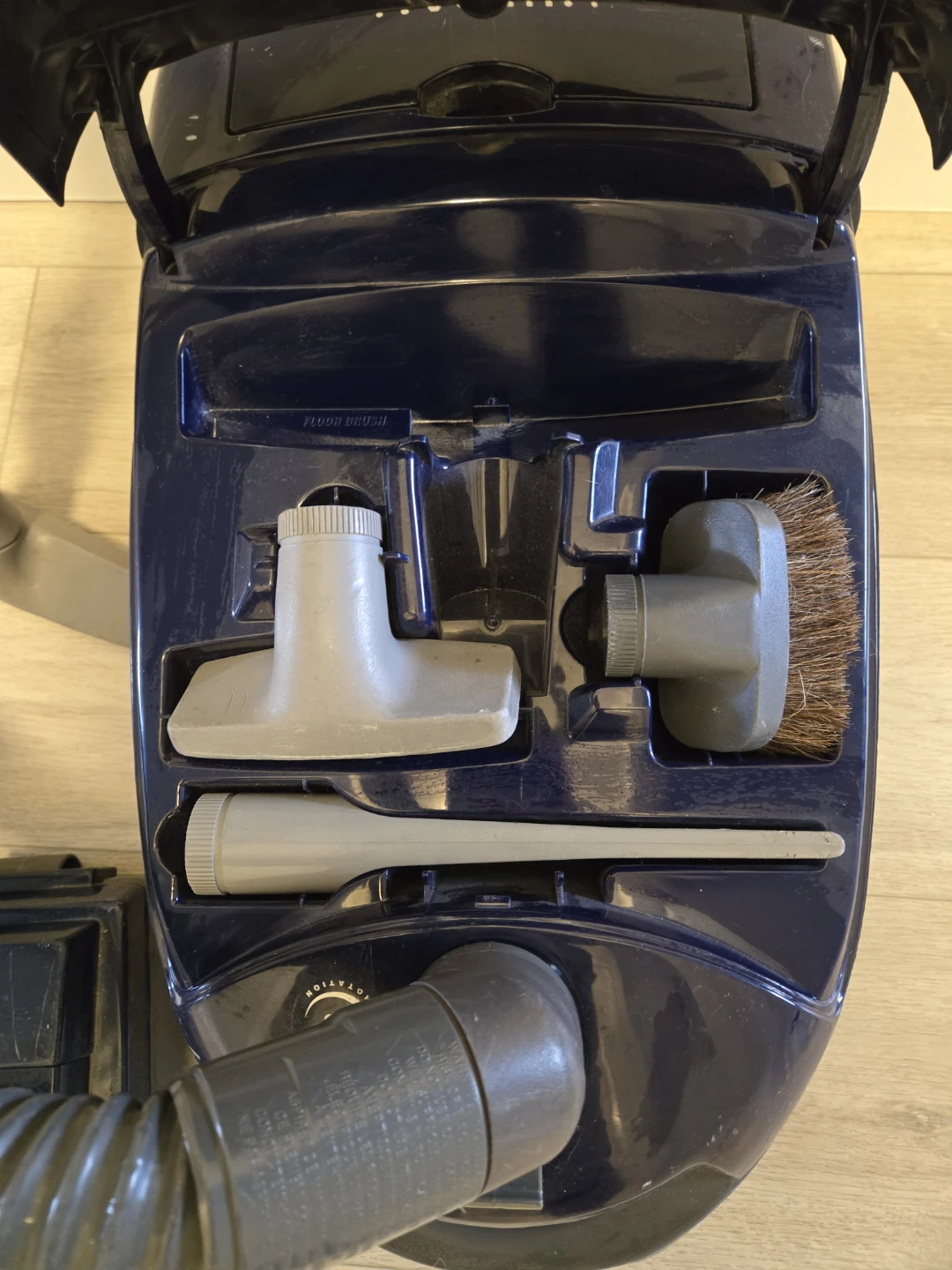 Kenmore Power-Mate Vacuum Cleaner - photo 3