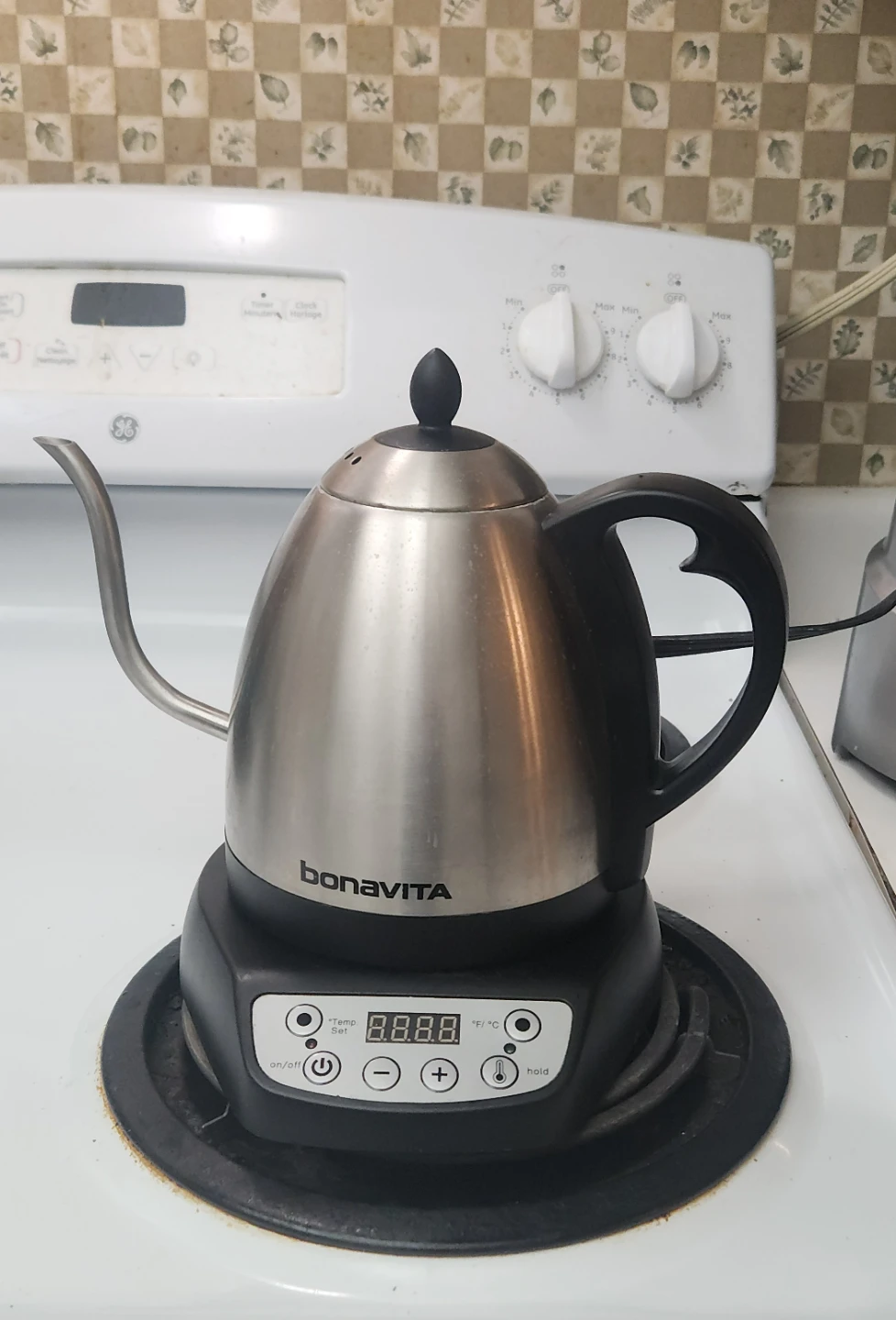 Bonavita Electric Gooseneck Kettle