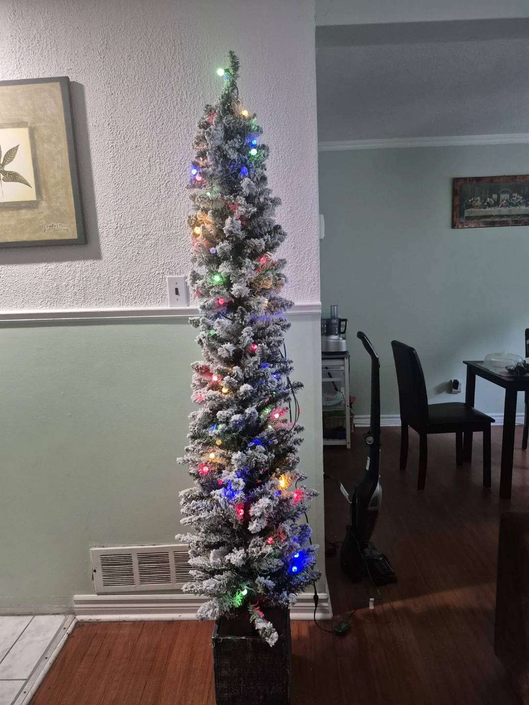 6.5ft Flocked Tree - photo 5
