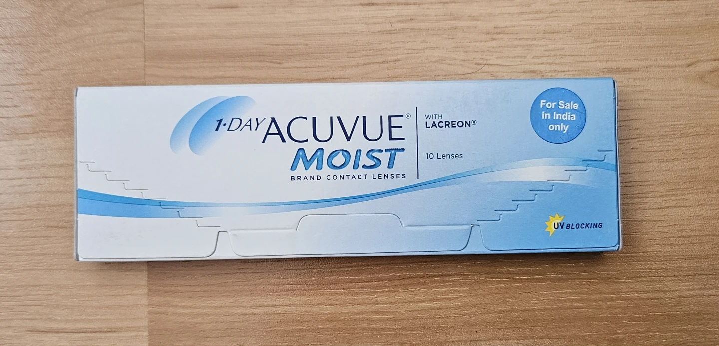 1-Day Acuvue Moist with LACREON – New Sealed (-2.75)