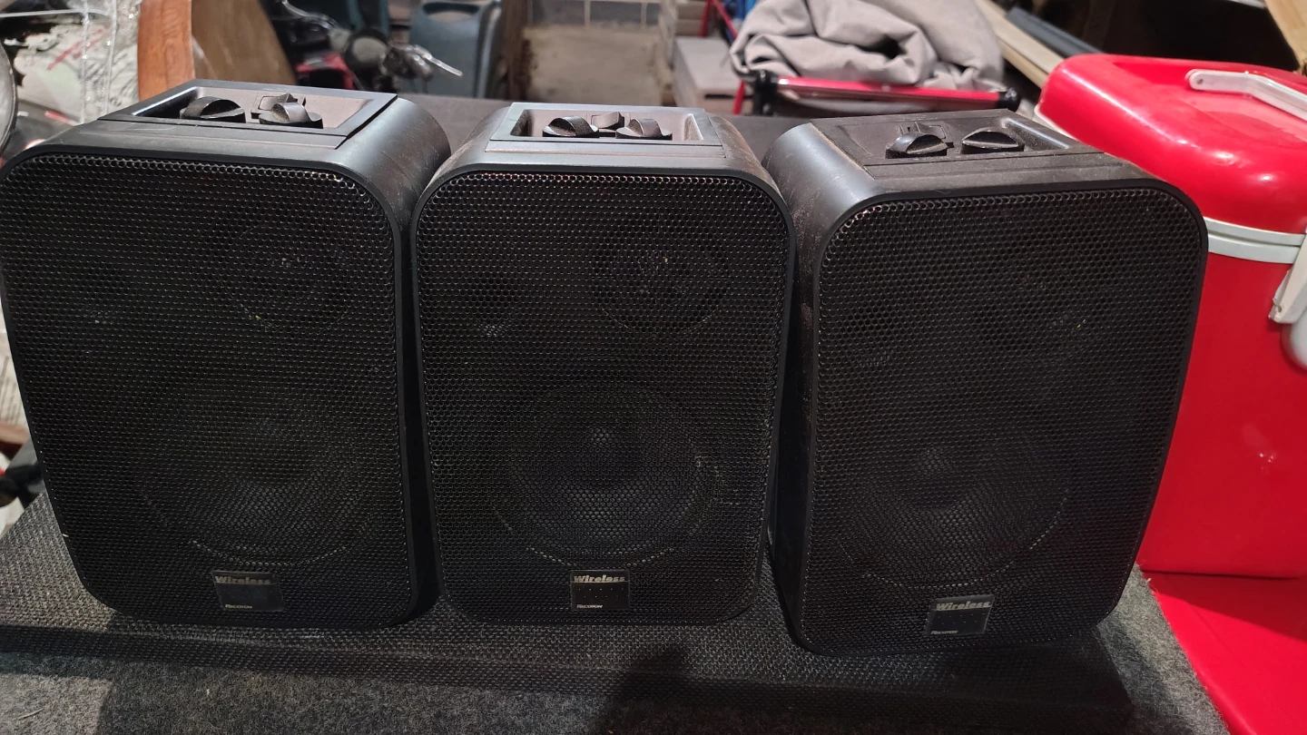 Wireless Solutions Powered Speaker - Black - photo 4