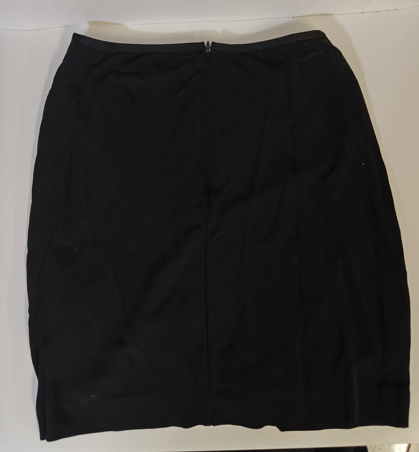 Aritzia Talula Ruched Black Mini Skirt - photo 2