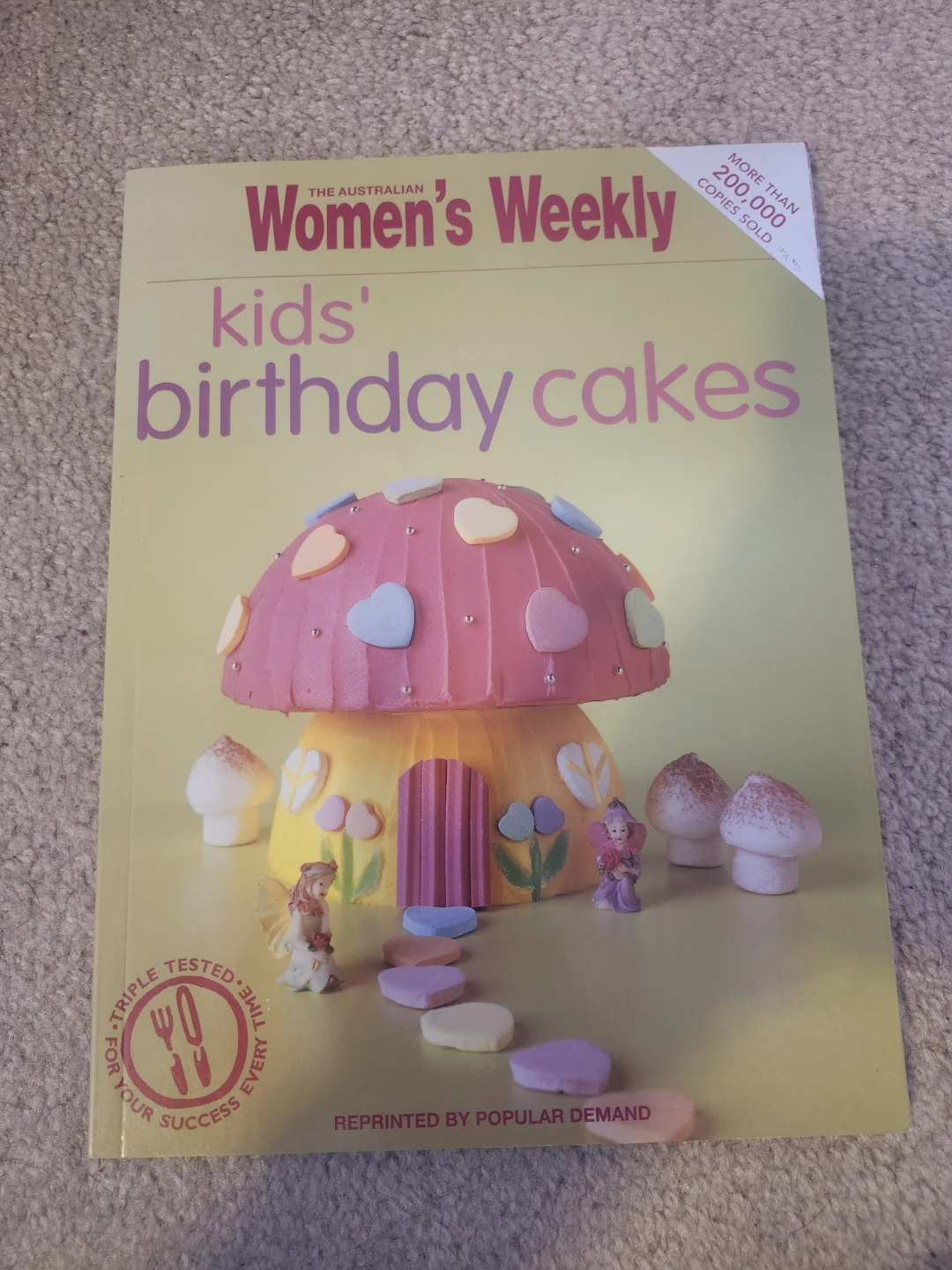 Kids' Birthday Cakes Cookbook