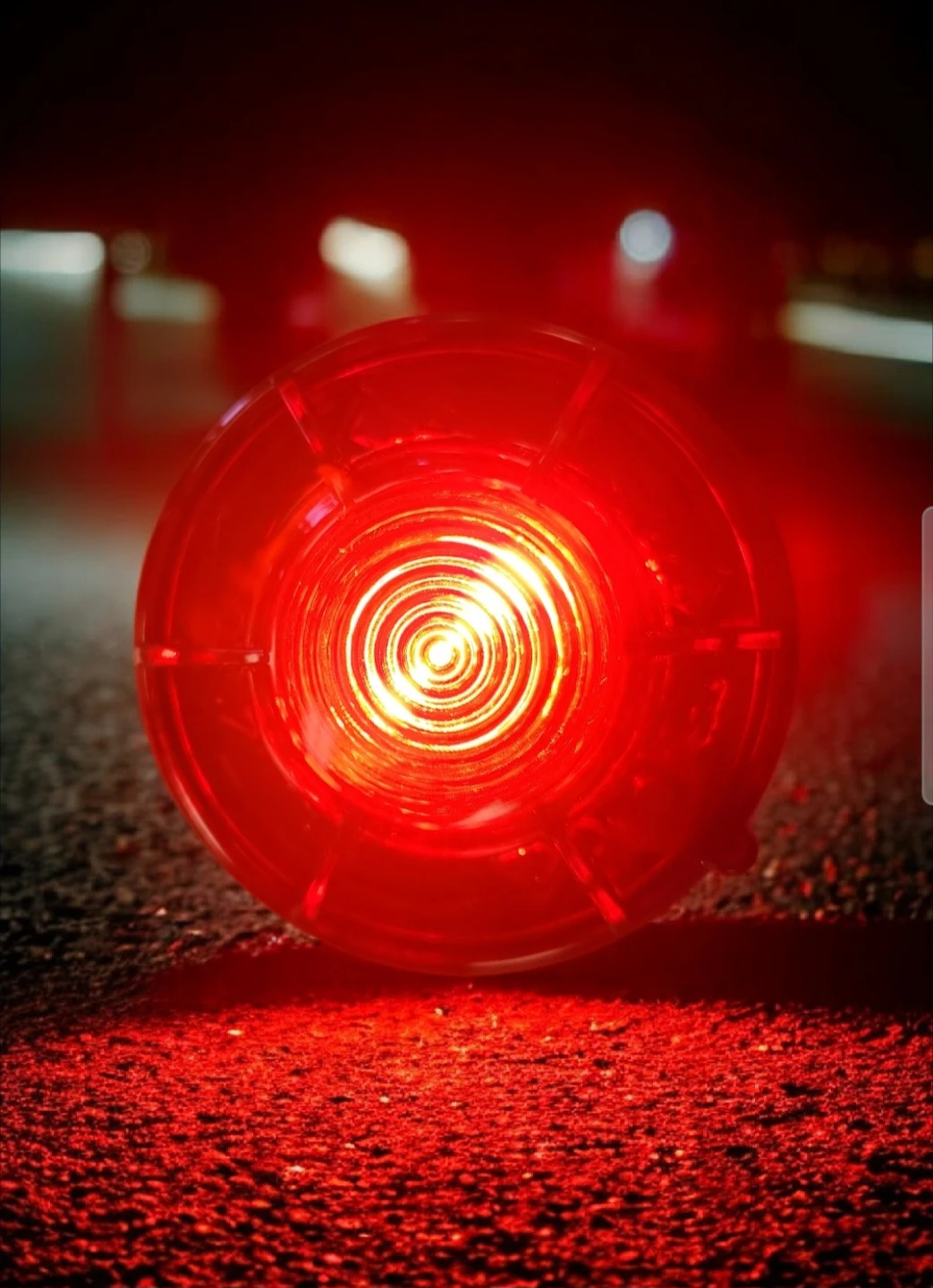 LED Emergency Beacon Light - photo 3