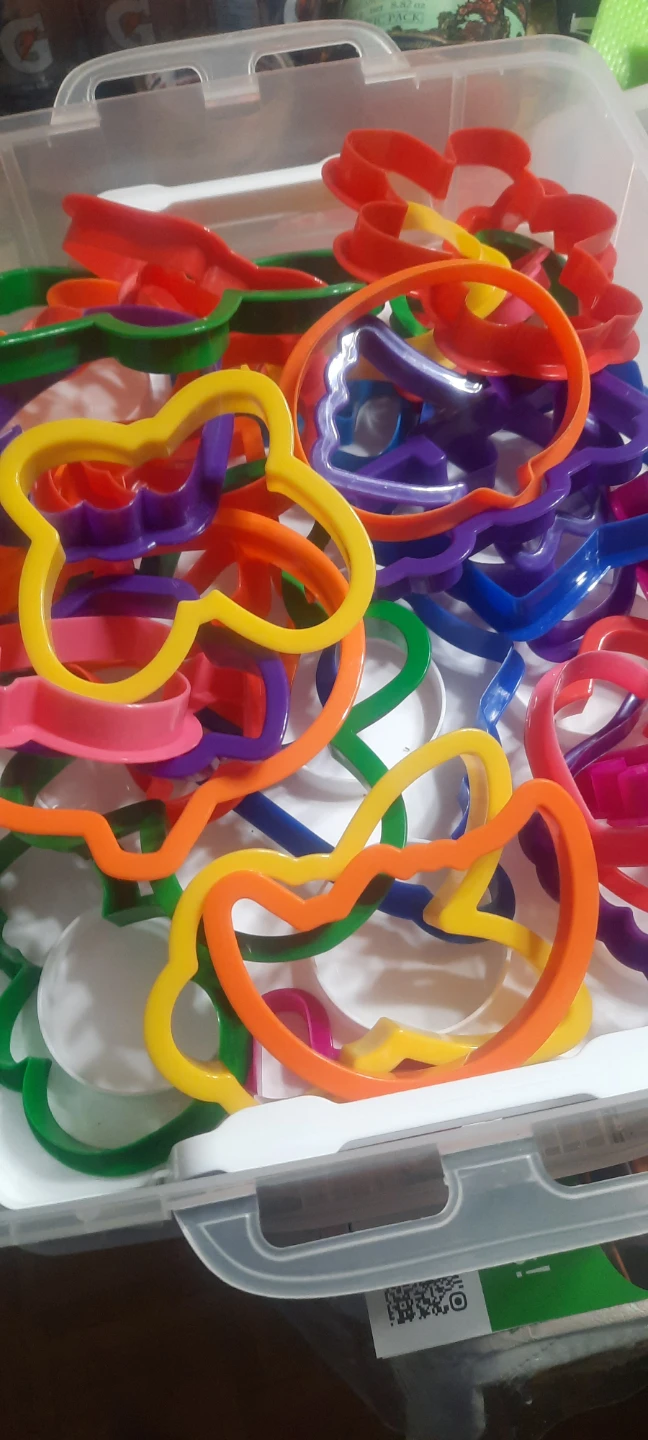 Cookie Cutters in Storage Container - photo 2