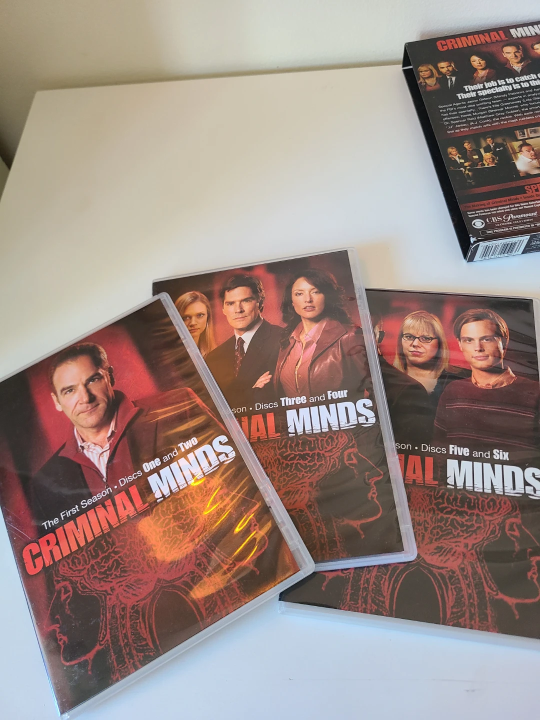 Criminal Minds: The First Season DVD Set - photo 5