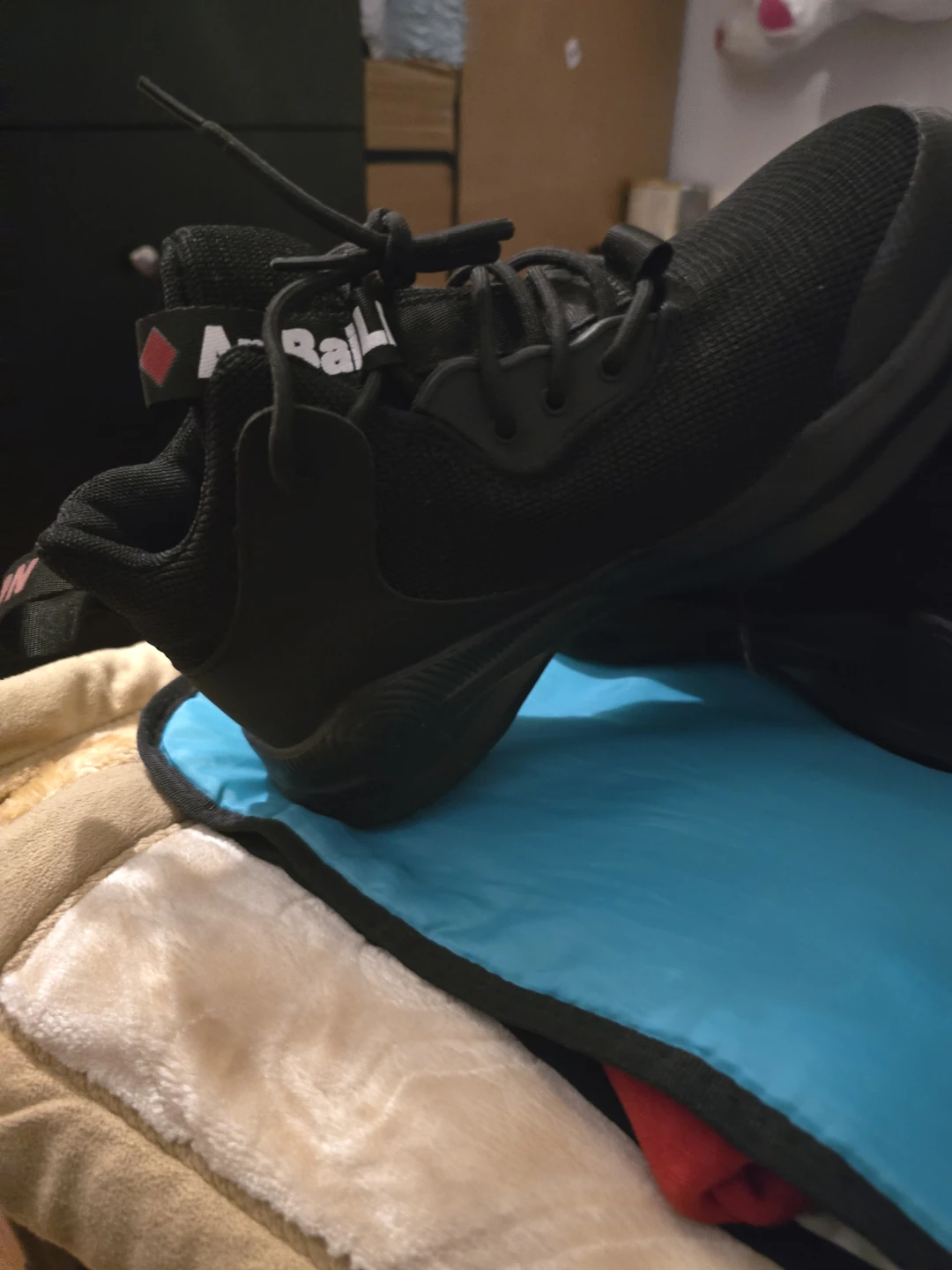 Black Athletic Shoes - photo 3