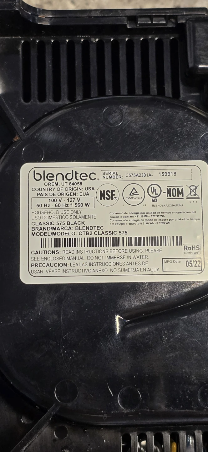 Blendtec Classic 575 Black Blender - photo 4