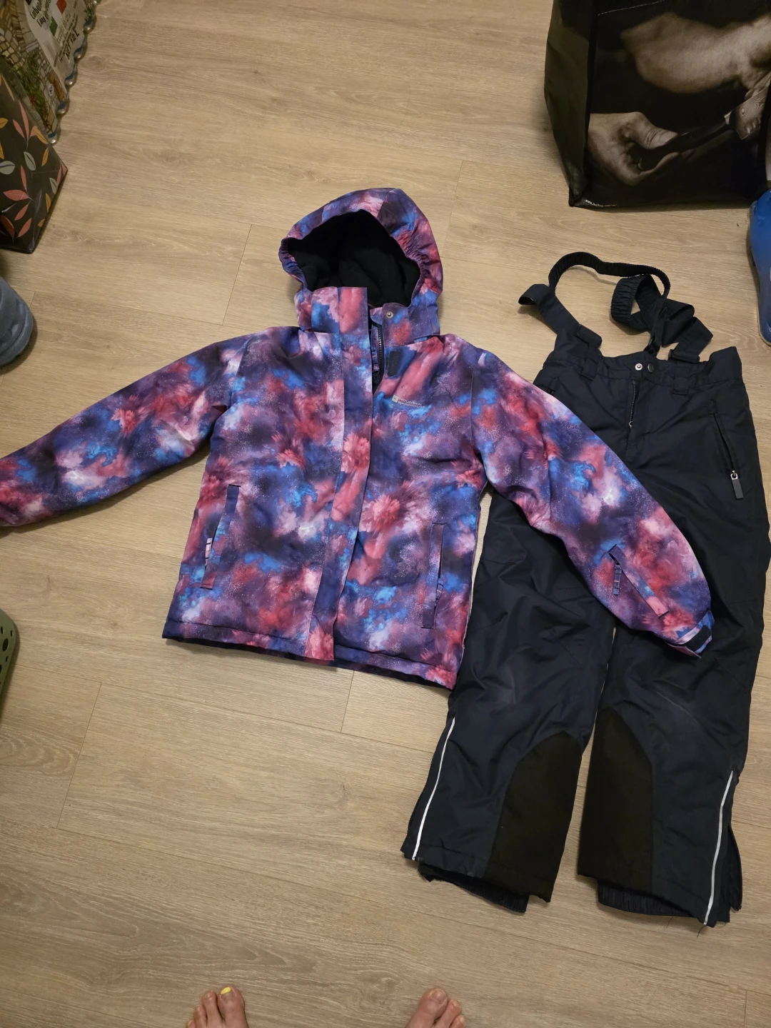 Mountain Warehouse Snowsuit - Kids Size 9-10 Yrs