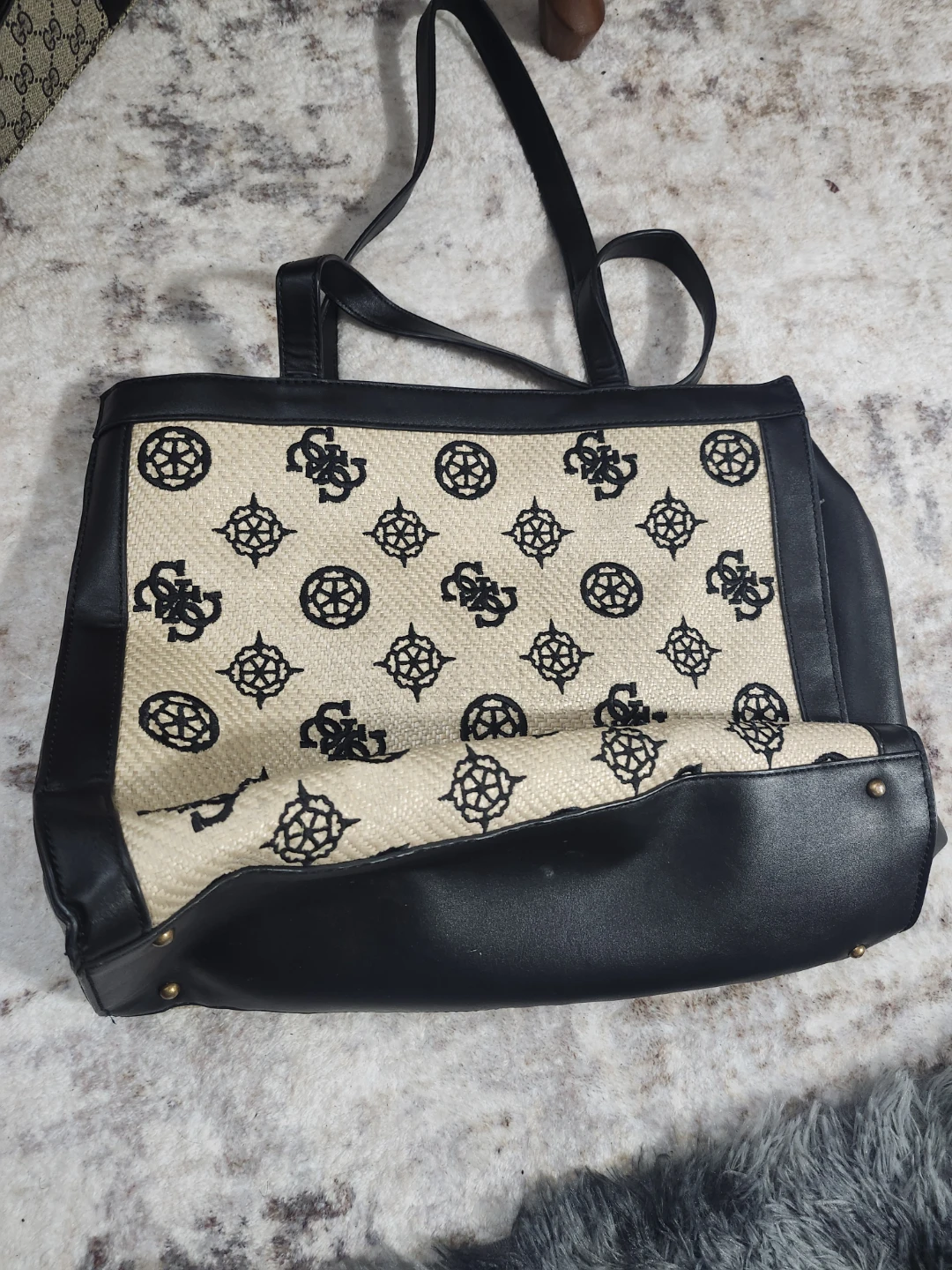 Guess Tote Bag - photo 3