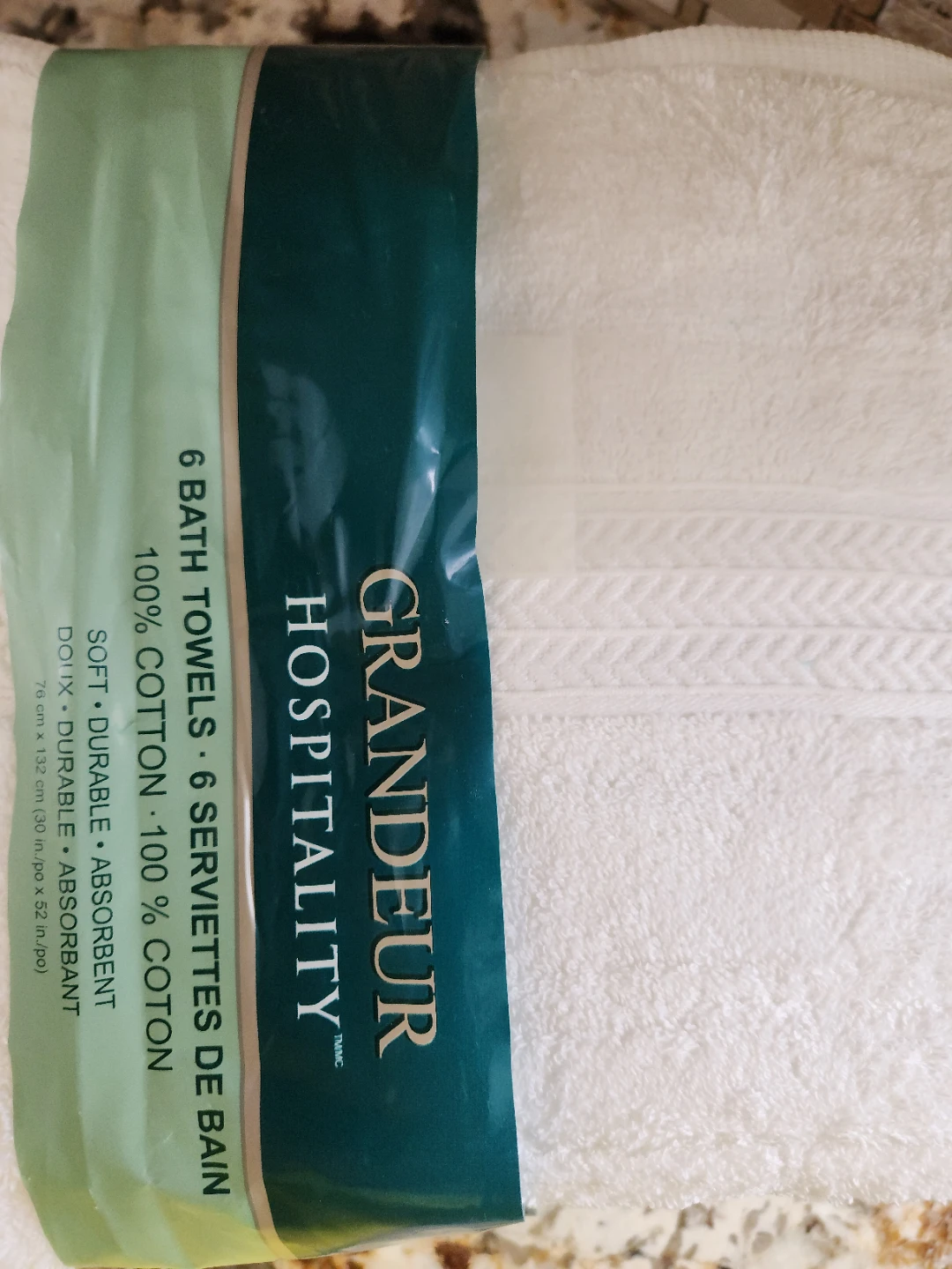 Grandeure Hospitality 6 Bath Towels - New! - photo 2