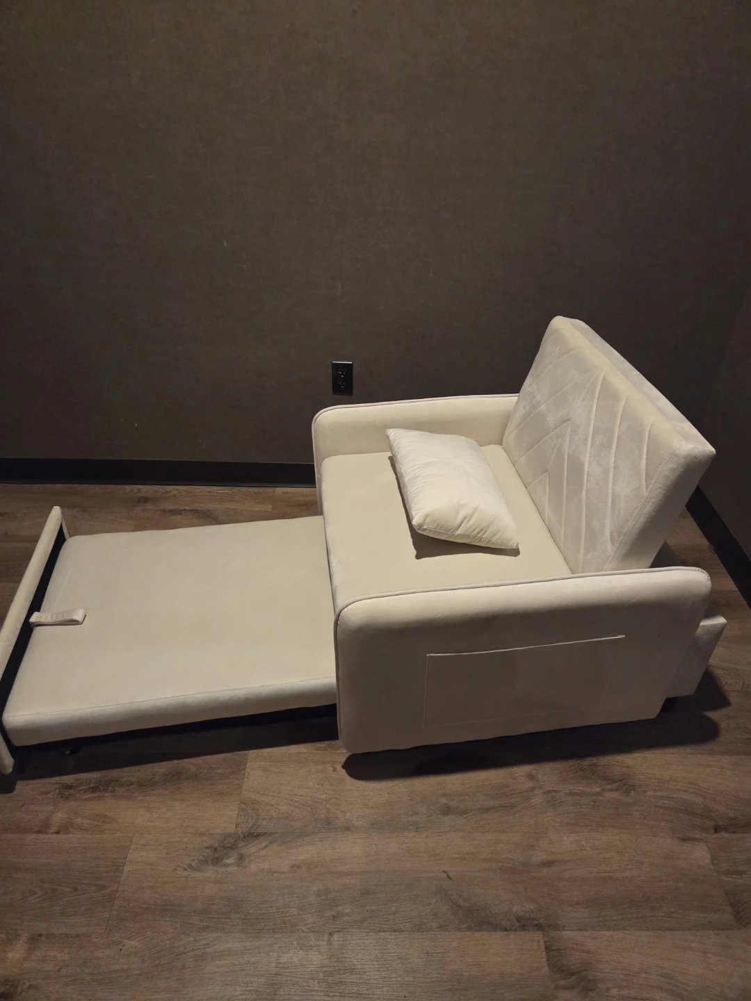 Pull Out Sleeper Chair - Beige - photo 2