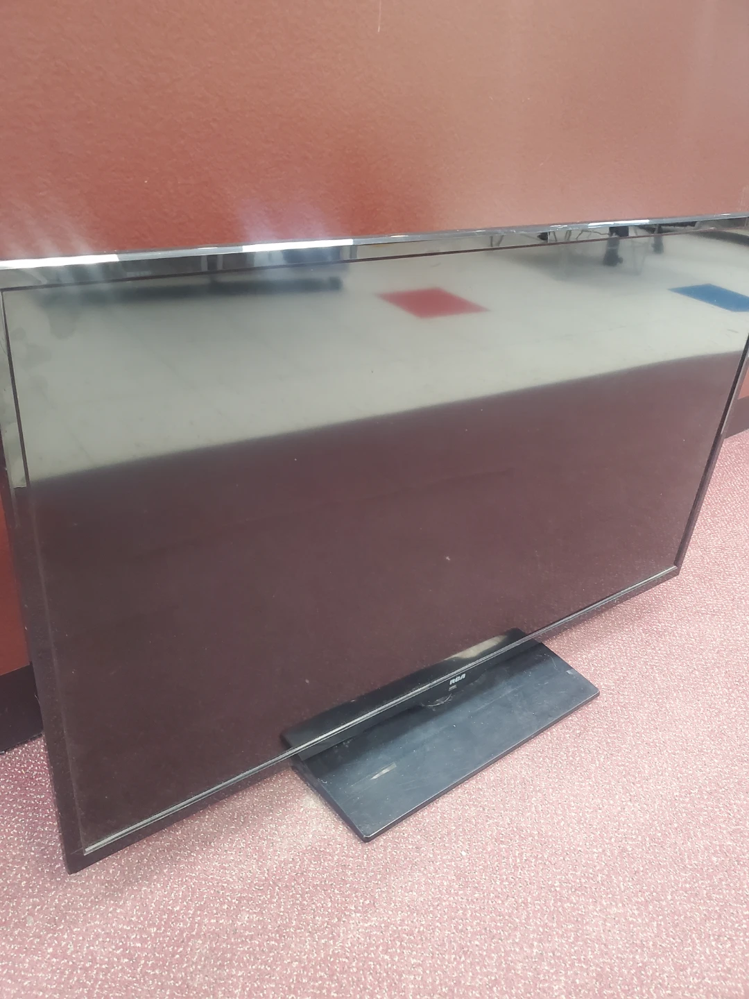RCA 39inch TV - photo 2